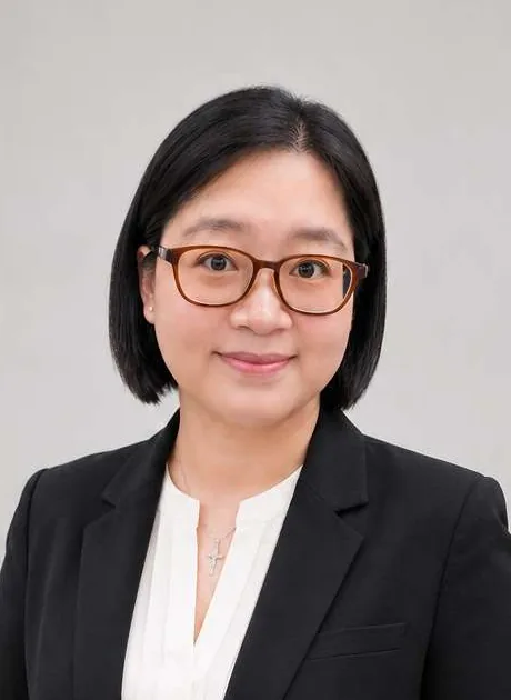 Portrait of Elizabeth Hakim, Chinese Language Educator and Education Contributor at The China Helper
